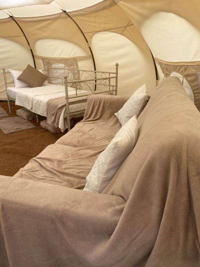 Fonclaire Holidays Glamping 'Luxury Camping' Блон Экстерьер фото